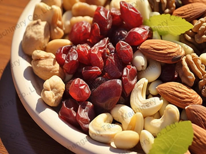 Dried fruit and nut blends become trendy.